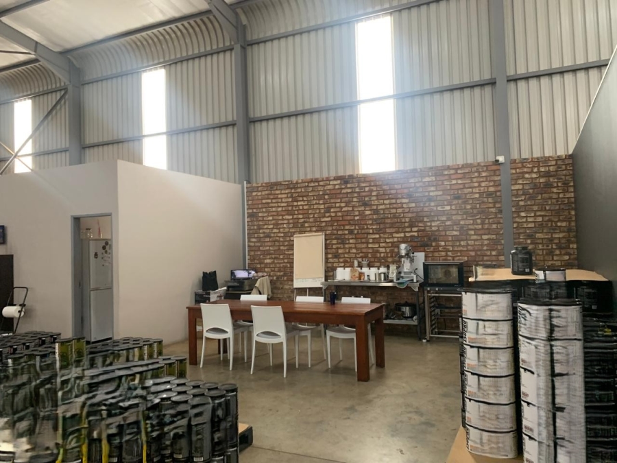 Commercial Property for Sale in Langenhovenpark Free State